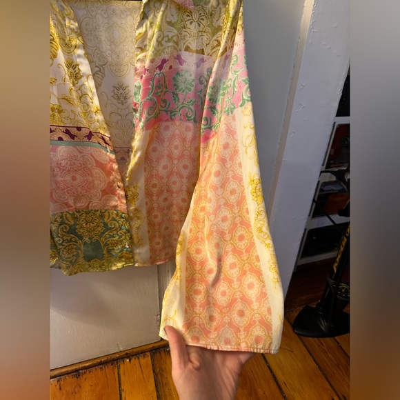 Zara Silk Multi-Colored Patterned Button-up - Picture 4 of 5